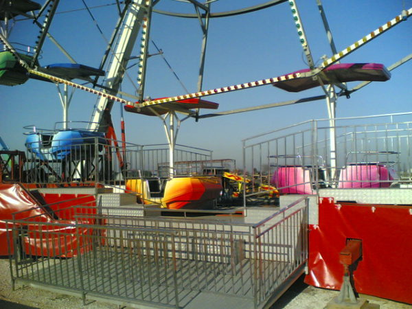 FERRIS WHEEL