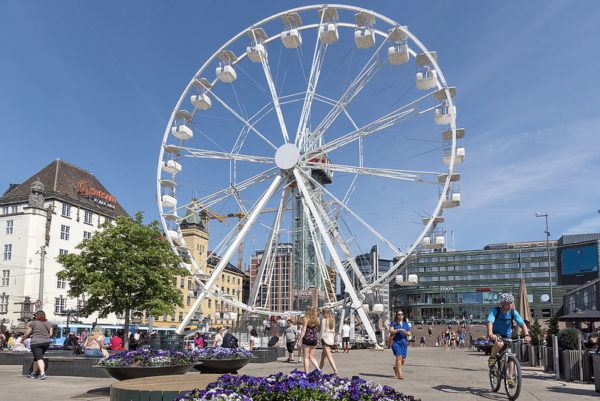 FERRIS WHEEL 32 METERS ROAD MODEL