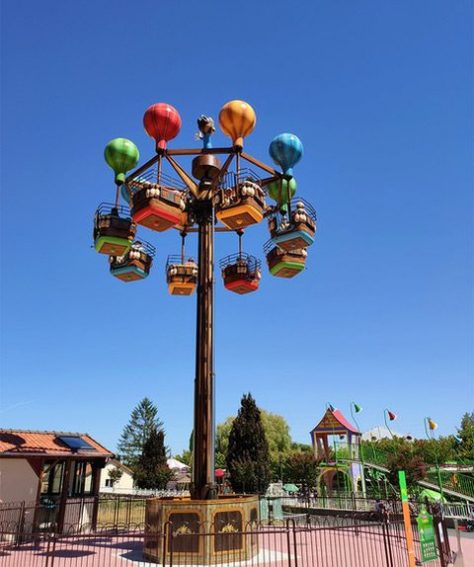 BALLOON TOWER